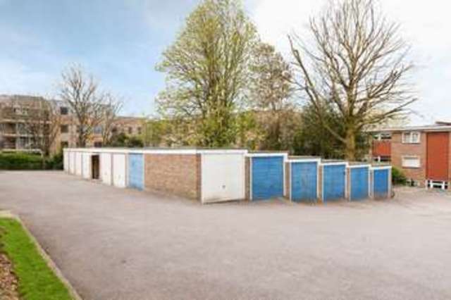  Image of 2 bedroom Flat for sale in Goldstone Crescent Hove BN3 at Goldstone Crescent  Hove, BN3 6LY