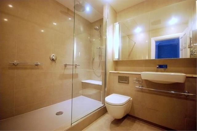  Image of 3 bedroom Flat to rent in Green Street London W1K at MAYFAIR, W1K 7AZ