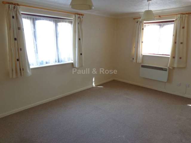 Image of 2 bedroom Flat to rent in Hadrians Court Peterborough PE2 at Hadrians Court Fletton Peterborough, PE2 8NH