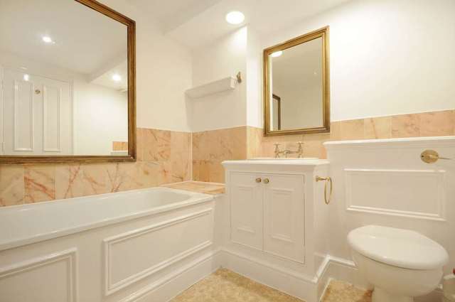  Image of 2 bedroom Apartment to rent in Fitzjohns Avenue London NW3 at Fitzjohn`s Avenue  London, NW3 6PH