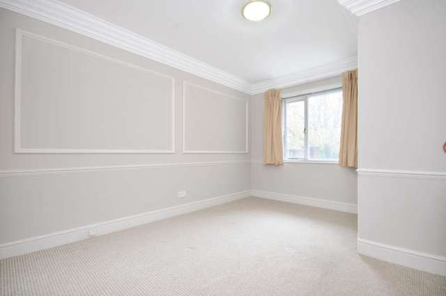  Image of 2 bedroom Apartment to rent in Fitzjohns Avenue London NW3 at Fitzjohn`s Avenue  London, NW3 6PH