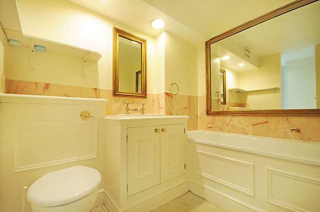  Image of 2 bedroom Apartment to rent in Fitzjohns Avenue London NW3 at Fitzjohn`s Avenue Hampstead London, NW3 6PH