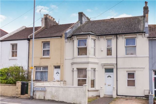  Image of 4 bedroom Terraced house for sale in Harold Road Hastings TN35 at East Sussex, TN35 5NG