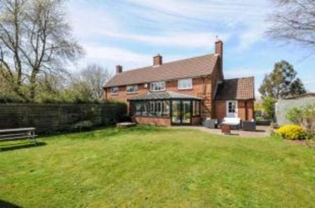  Image of 3 bedroom Semi-Detached house for sale in Lipscombe Close Herriard Basingstoke RG25 at Herriard Alton Southrope, RG25 2PT