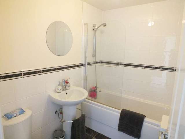  Image of 2 bedroom Apartment to rent in Highcroft Road Erdington Birmingham B23 at Highcroft Road Erdington Birmingham, B23 6GS