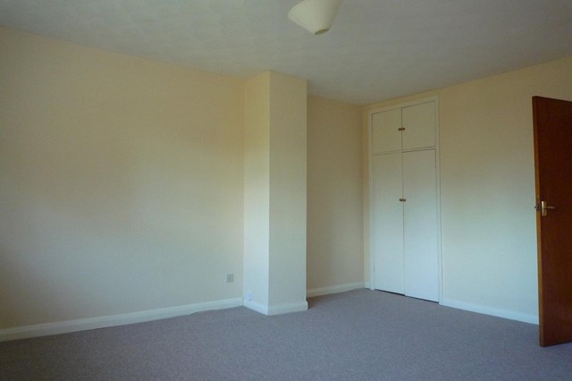  Image of 4 bedroom Detached house to rent in Holly Grove Fareham PO16 at Fareham, PO16 7UP