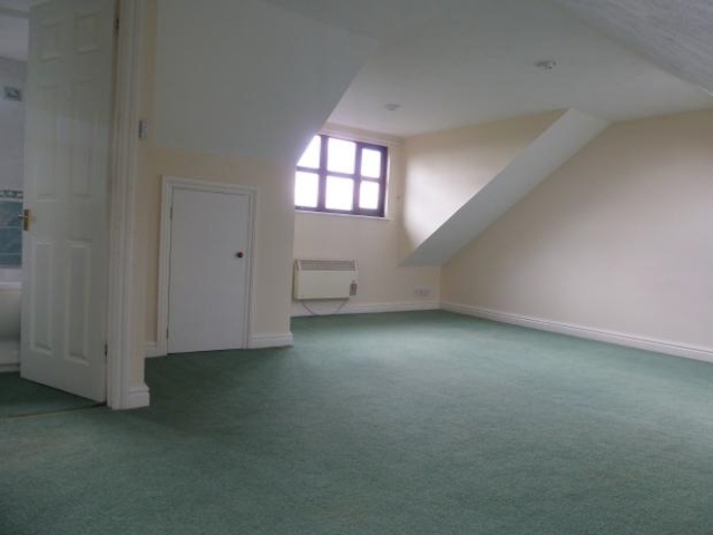  Image of 5 bedroom Detached house to rent in Lychgate Drive Waterlooville PO8 at Horndean Waterlooville Waterlooville, PO8 9QE