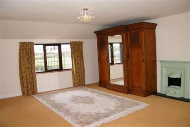 Image of 4 bedroom Detached house to rent in Hugh Barn Lane New Longton Preston PR4 at Preston, PR4 4SQ