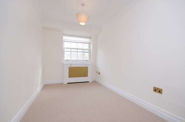 Image of 4 bedroom Apartment for sale in Hyde Park Square London W2 at Hyde Park Square Hyde Park London, W2 2JR
