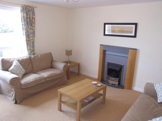  Image of 2 bedroom Flat to rent in Mary Elmslie Court King Street Aberdeen AB24 at City Centre Aberdeen Aberdeen, AB24 5BS