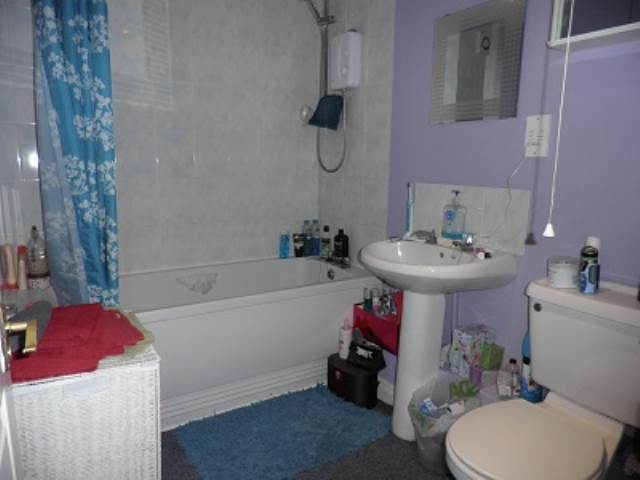 Image of 1 bedroom Flat to rent in King Street Frome BA11 at Frome Somerset Frome, BA11 1BH