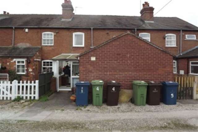  Image of 2 bedroom Detached house to rent in Moss Pit Stafford ST17 at Stafford, ST17 9HG