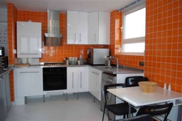  Image of 1 bedroom Flat to rent in Lewisham Park London SE13 at London, SE13 6QN