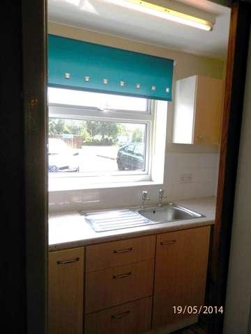  Image of Studio flat to rent in Hayling Avenue Little Paxton St. Neots PE19 at Hayling Avenue Little Paxton St Neots, PE19 6HQ