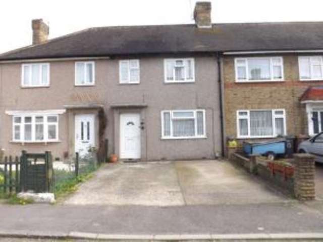  Image of 3 bedroom Terraced house for sale in Brettenham Avenue London E17 at London  Walthamstow, E17 5DG