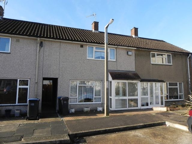  Image of 2 bedroom Terraced house to rent in Long Ley Harlow CM20 at Long Ley  Harlow, CM20 3NN