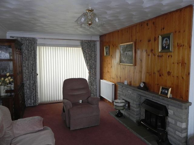  Image of 2 bedroom Terraced house to rent in Long Ley Harlow CM20 at Long Ley  Harlow, CM20 3NN