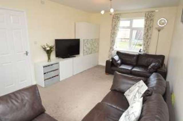  Image of 3 bedroom Semi-Detached house for sale in Lyndhurst Avenue Blidworth Mansfield NG21 at Lyndhurst Avenue  Mansfield, NG21 0SB