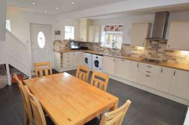  Image of 3 bedroom Semi-Detached house for sale in Lyndhurst Avenue Blidworth Mansfield NG21 at Lyndhurst Avenue  Mansfield, NG21 0SB