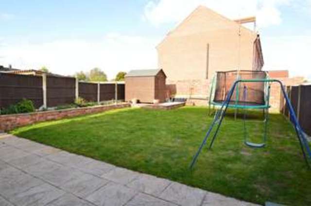  Image of 3 bedroom Semi-Detached house for sale in Lyndhurst Avenue Blidworth Mansfield NG21 at Lyndhurst Avenue  Mansfield, NG21 0SB