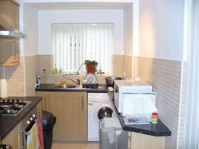  Image of 3 bedroom Terraced house to rent in Macdonald Street Wavertree Liverpool L15 at Macdonald Street  Liverpool, L15 1EJ