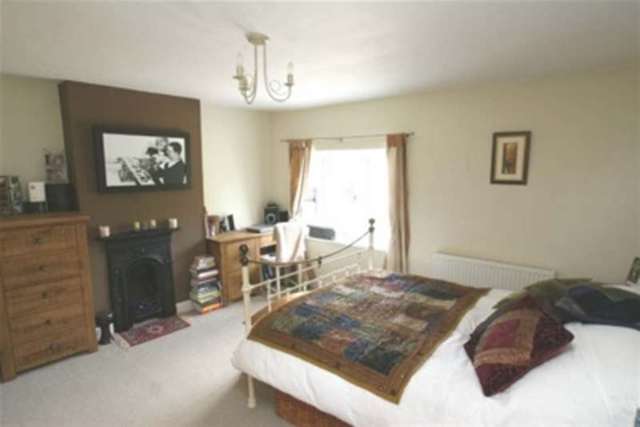  Image of 2 bedroom Detached house to rent in Main Street Heath Chesterfield S44 at Chesterfield, S44 5SA