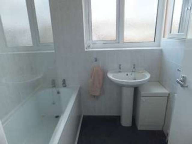  Image of 3 bedroom Detached house to rent in Marlin Close Benfleet SS7 at Marlin Close  Benfleet, SS7 2TW