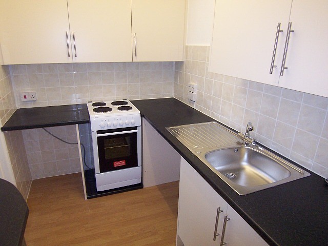  Image of 1 bedroom Flat to rent in Bodorgan Road Bournemouth BH2 at 28 Bodorgan Road  Bournemouth, BH2 6NH
