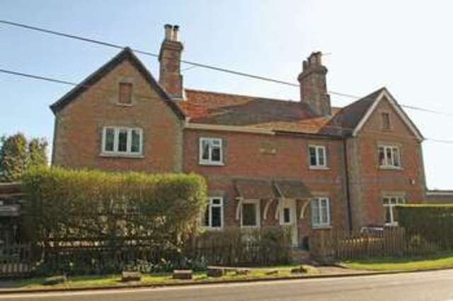  Image of 2 bedroom Terraced house for sale in Moor Lane Marsh Green Edenbridge TN8 at Moor Lane Marsh Green Edenbridge, TN8 5QT