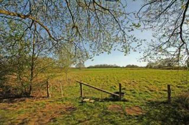  Image of 2 bedroom Terraced house for sale in Moor Lane Marsh Green Edenbridge TN8 at Moor Lane Marsh Green Edenbridge, TN8 5QT