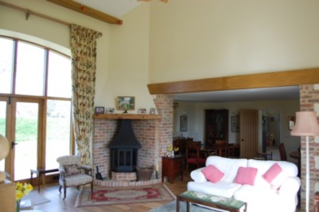  Image of 5 bedroom Barn Conversion to rent in North Cadbury Yeovil BA22 at North Cadbury Yeovil, BA22 7DR