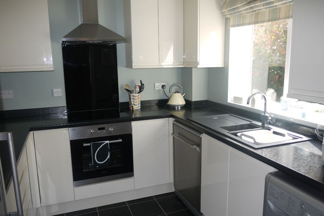  Image of 4 bedroom Detached house to rent in Ashford Road Weavering Maidstone ME14 at Weavering Street  Maidstone, ME14 4AA