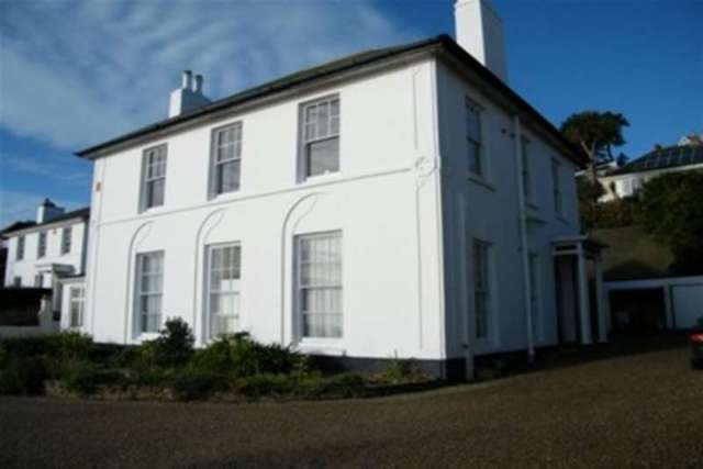  Image of 2 bedroom Flat to rent in Chyandour Cliff Penzance TR18 at Penzance, TR18 3LQ