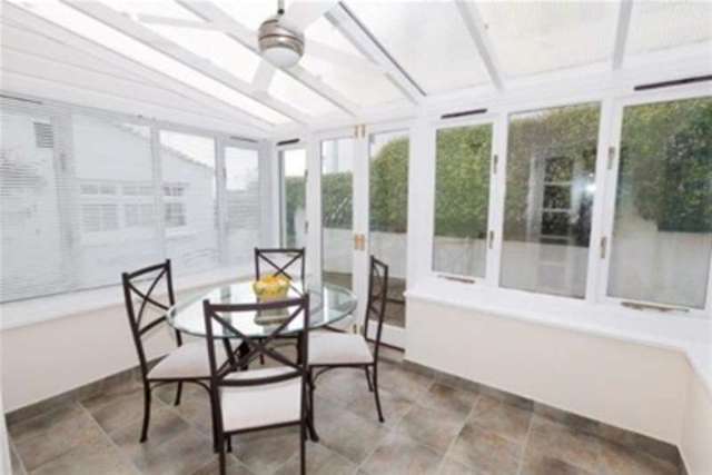  Image of 2 bedroom Flat to rent in Chyandour Cliff Penzance TR18 at Penzance, TR18 3LQ
