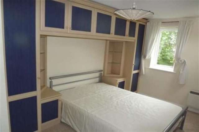  Image of 2 bedroom Flat to rent in Peter James Court Stafford ST16 at Stafford, ST16 3YU