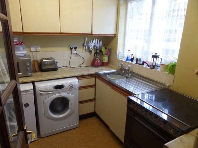  Image of 3 bedroom Semi-Detached house for sale in Ramsay Close Bradwell Milton Keynes MK13 at Milton Keynes, MK13 9HN