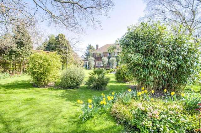  Image of 5 bedroom Detached house for sale in Rectory Lane Angmering Littlehampton BN16 at Angmering Littlehampton Angmering, BN16 4JU