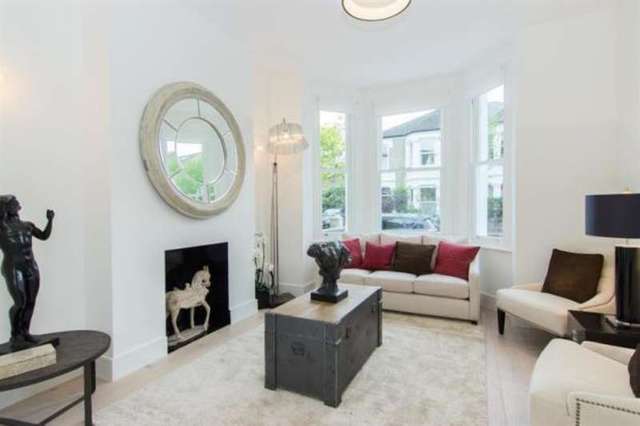  Image of 5 bedroom Terraced house for sale in Roxwell Road London W12 at Shepherds Bush  Goldhawk Road, W12 9QF