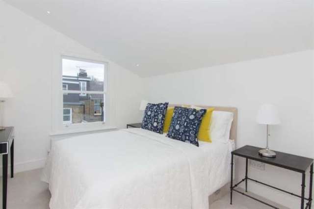  Image of 5 bedroom Terraced house for sale in Roxwell Road London W12 at Shepherds Bush  Goldhawk Road, W12 9QF