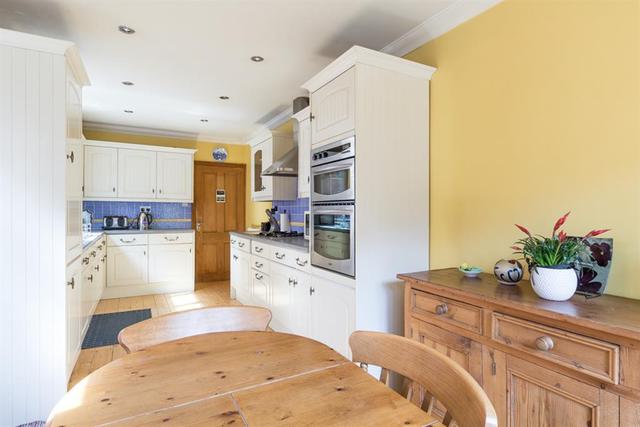  Image of 5 bedroom Terraced house for sale in Selby Avenue St. Albans AL3 at Selby Avenue  St. Albans, AL3 5EN