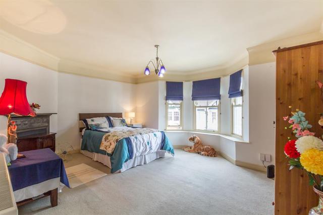  Image of 5 bedroom Terraced house for sale in Selby Avenue St. Albans AL3 at Selby Avenue  St. Albans, AL3 5EN