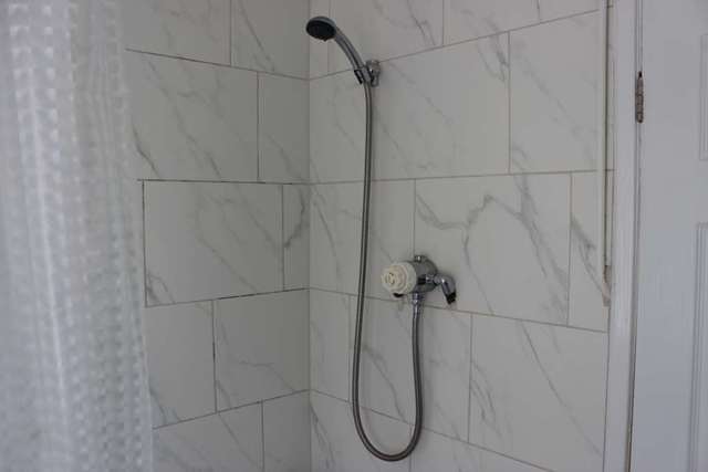  Image of 3 bedroom Semi-Detached house to rent in Severn Place Plymouth PL3 at Severn Place Efford Plymouth, PL3 6JH