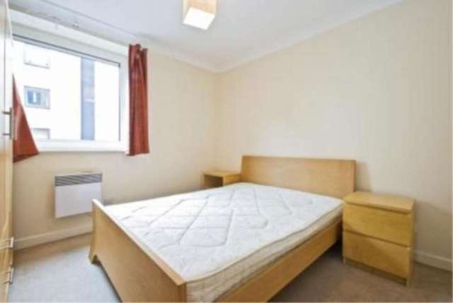  Image of House Share to rent in Seyssel Street London E14 at Seyssel Street Island Gardens London, E14 3EH