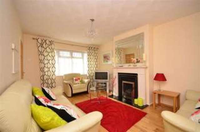  Image of 3 bedroom Bungalow for sale in South Court Drive Wingham Canterbury CT3 at Wingham Canterbury Canterbury, CT3 1AF
