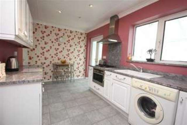  Image of 3 bedroom Property for sale in South View Terrace Rochdale OL16 at Southview Terrace Smithybridge Smithybridge, OL16 2SW