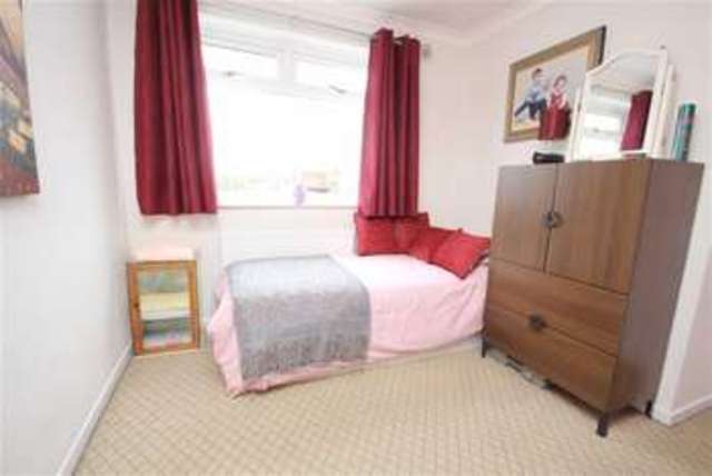  Image of 3 bedroom Property for sale in South View Terrace Rochdale OL16 at Southview Terrace Smithybridge Smithybridge, OL16 2SW
