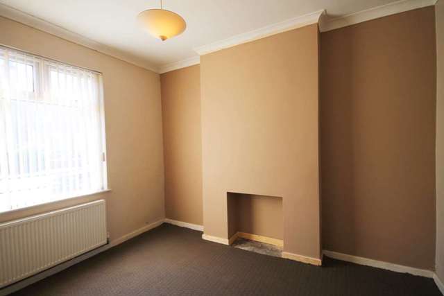  Image of 3 bedroom Terraced house for sale in St. Helens Road Bolton BL3 at St Helens Road  Bolton, BL3 3SU