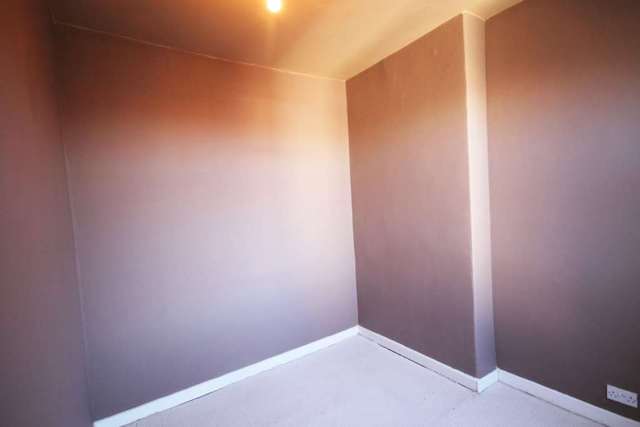  Image of 3 bedroom Terraced house for sale in St. Helens Road Bolton BL3 at St Helens Road  Bolton, BL3 3SU