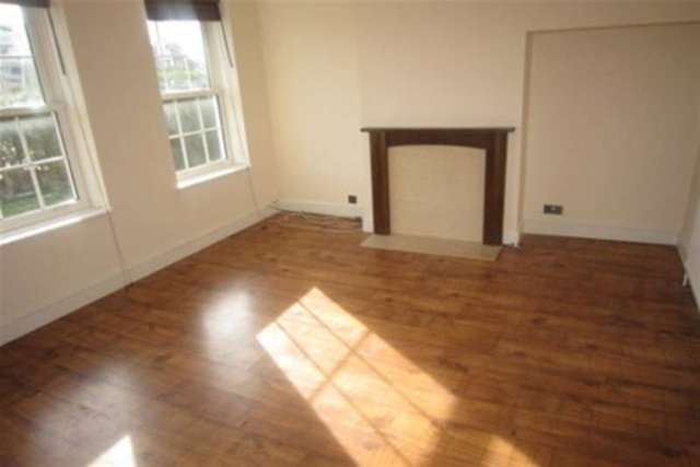  Image of 3 bedroom Detached house to rent in St. Keverne Road London SE9 at London, SE9 4AL
