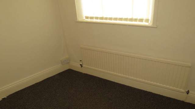  Image of 3 bedroom Terraced house to rent in Stanhope Road Blackpool FY1 at Stanhope Road  Blackpool, FY1 2QY